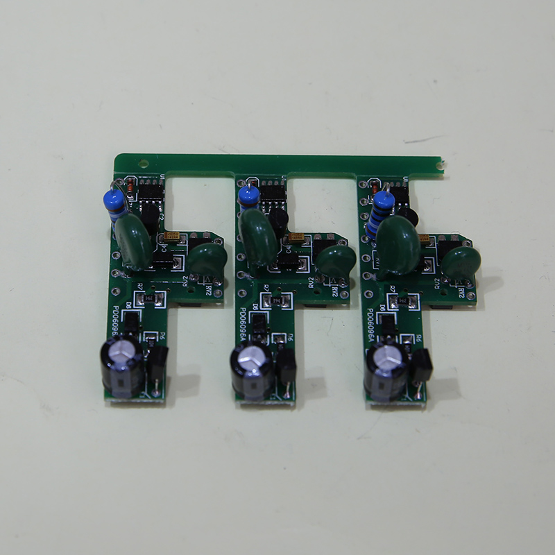 小型预付费带漏电保护型漏电板